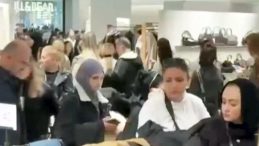 İstanbul'da 'Efsane Cuma' Yoğunluğu Hissedildi