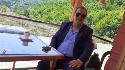 İstanbul'da Dehşet Dolu Bir Cinayet Olayı: Dede Hayatını Kaybetti, Torun Yaralandı