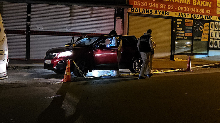 İstanbul'da gizemli cinayetler! 3 kişinin cesedi bulundu