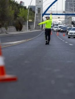İstanbul'da Trafiğe Kapatılacak Yollar 2 Kasım 2025 Pazar: Bugün Hangi Yollar Kapalı ve Alternatif Güzergahlar Neler?