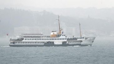 İstanbul'da Vapur Seferleri İptal Edildi