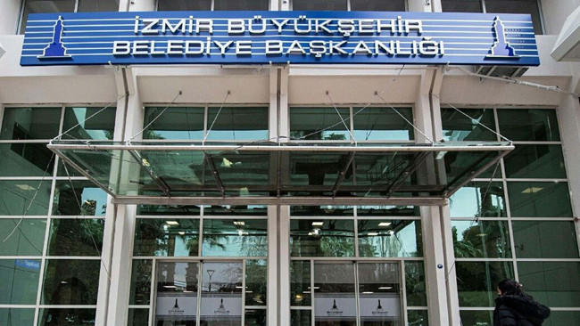 İZBETON Davasında İhaleye Fesat İddiaları: 44 Sanık Hakim Karşısında