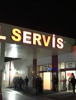 İzmir'de Feci Kaza: 2 Kişi Hayatını Kaybetti, 4 Kişi Yaralandı