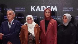 KADEM'den 'Şiddete Karşı Hep Birlikte' Çağrısı! 'Turuncu Nokta Mücadelemizde Sembol Olacak'