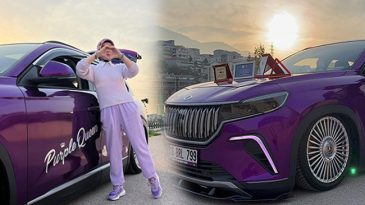 Kahverengi Togg'u Aldı, Rengini Bayiden &Ccedil;ıktıktan Sonra Değiştirdi! 400 Bin Lira Yatırım Yaptı: Bu Renkte Başka Togg Modeli Yok