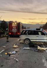 Karab&uuml;k'te Feci Kaza: Cip Devrildi, 2 Kişi Hayatını Kaybetti, 7 Kişi Yaralandı