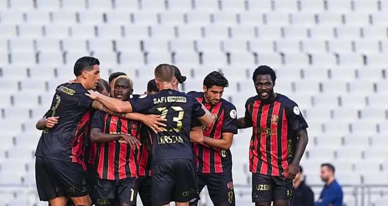 Karagümrük, Konyaspor'u 2-0 ile Geçti!