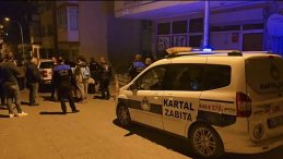 Kartal'da Çatlak Gören 4 Katlı Bina Boşaltıldı!