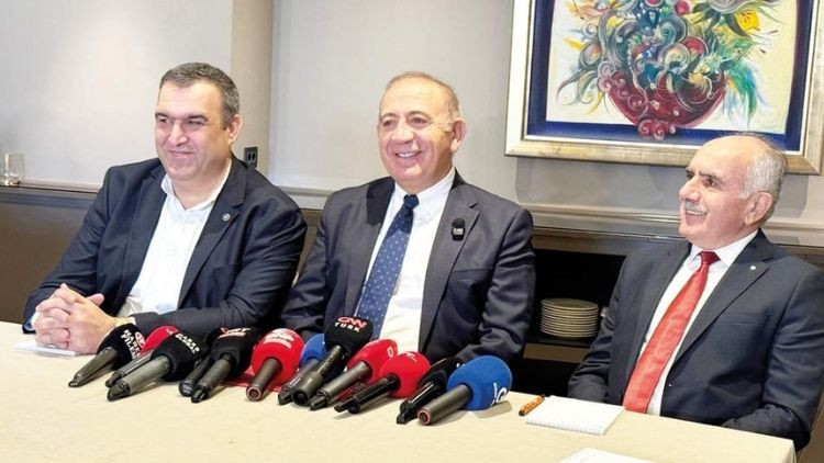 Kayyumluk Süreci Devam Edecek