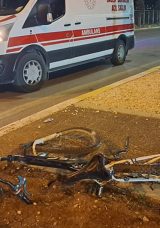 Kilis'te Otomobil &Ccedil;arpması: Bisikletli Gen&ccedil; Hayatını Kaybetti!