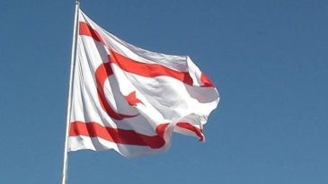 KKTC'den Rumların Bayrak Yakma Provokasyonuna Tepki