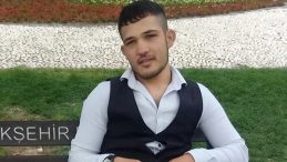 Konya'da Belediye Otob&uuml;s&uuml;nde İnanılması G&uuml;&ccedil; Olay | Eşini Bı&ccedil;akladı: 'Yan Baktın' Davası!