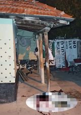 Konya'da Şok Edici Olay: Babasını Bı&ccedil;akla &Ouml;ld&uuml;rd&uuml;! Tartışmanın Nedeni Bor&ccedil;!