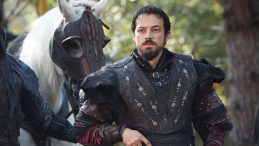 KURULUŞ ORHAN 3. B&Ouml;L&Uuml;M: "D&uuml;şmanın da olsa, arkadan vurmak yazmaz bizim kitabımızda." Kuruluş Orhan yeni b&ouml;l&uuml;m izle!