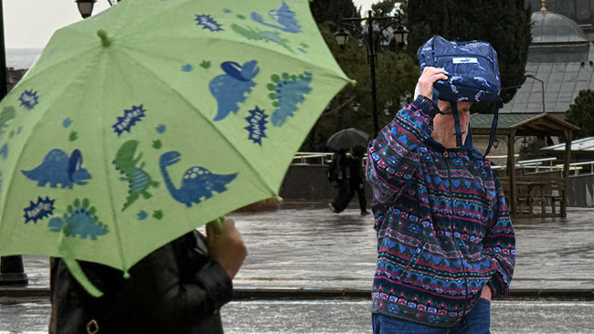 Kuvvetli Sağanak Yağış Uyarısı! Meteoroloji Duyurdu: Bu Gece Başlıyor | Sağanak Beklenen İller
