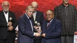 ‘Davulun Efsanesi’ Adem Göçer Hayatını Kaybetti