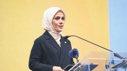 ‘Eğitim Zihni Özgürleştirmeli’