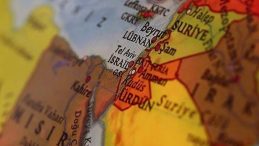 L&uuml;bnan Sınırında Yaşayan İsraillilerin Yarısı Savaş Korkusuyla Evlerine D&ouml;nemiyor