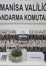 Manisa'da Uyuşturucu Baskını: 52 Yaşındaki Tacirin Evinde Şok Edici Buluntular!