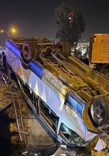 Mersin'de Yolcu Minib&uuml;s&uuml; ile Otomobil &Ccedil;arpıştı: 10 Yaralı!