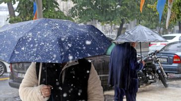 Meteoroloji A&ccedil;ıklıyor: Kar Yağışı Yaklaşıyor! Bu B&ouml;lgelerde Dikkat!