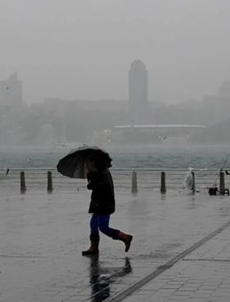 Meteoroloji'den İstanbul için bir uyarı daha! Yeni rapor paylaşıldı: Şemsiyesiz dışarı çıkmayın…