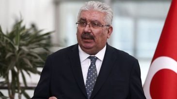 MHP'li Semih Yal&ccedil;ın: Maksatlı ayin, rahatsızlığa yol a&ccedil;mıştır