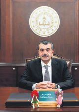 Milli Eğitim Bakanı Yusuf Tekin: Demokrasiye sadakat vesayete karşı duruş