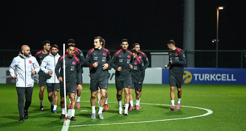 A Milli Futbol Takımı'nda Bulgaristan ve İspanya Maçı Hazırlıkları Başladı