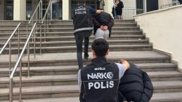 Muğla&rsquo;da Uyuşturucu Tacirlerine Y&ouml;nelik Operasyon: 8 Ş&uuml;pheli Tutuklandı