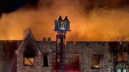 New York’ta Araç Patladı: 7 İtfaiyeci Yaralandı