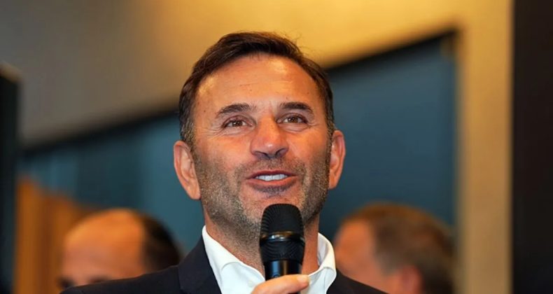 Okan Buruk'a 100. Galibiyet Plaketi Verildi