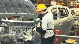 Otomotivde D&uuml;nyada 12. Sıradayız