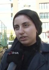 &Ouml;ğrenciye Hocası Tarafından Hakaret İddiası: "Temizlik&ccedil;iye Benziyorsun"