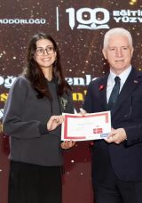 &Ouml;ğretmenin &Ouml;zverisi Sanatla Buluştu