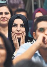 &Ouml;ğretmenler G&uuml;n&uuml;&rsquo;nde Atama M&uuml;jdesi