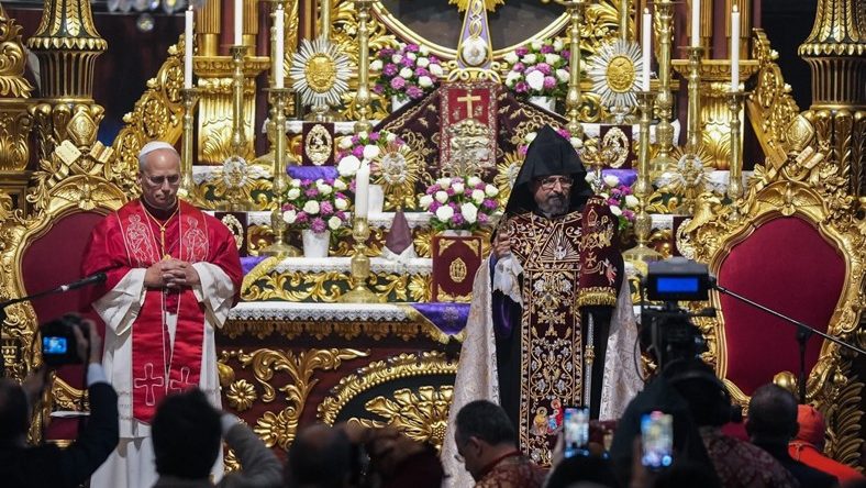 Papa 14. Leo'nun Kumkapı Meryem Ana Patriklik Kilisesi'nde Yer Alan Anlık G&ouml;r&uuml;nt&uuml;leri