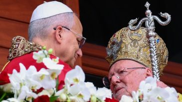 Papa İstanbul'da Fener Rum Patrikhanesi'ni Ziyaret Etti