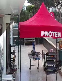 Parkta İhya Olan Korku: 1 Kişi Bıçaklandı, Saldırgan İz Peşinde Yakaladı!