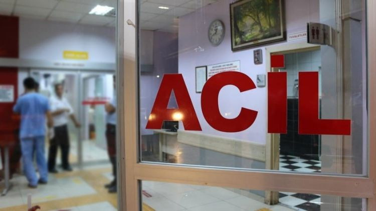 Patates Kızartması Anne ve 3 &Ccedil;ocuğu Hastanelik Etti