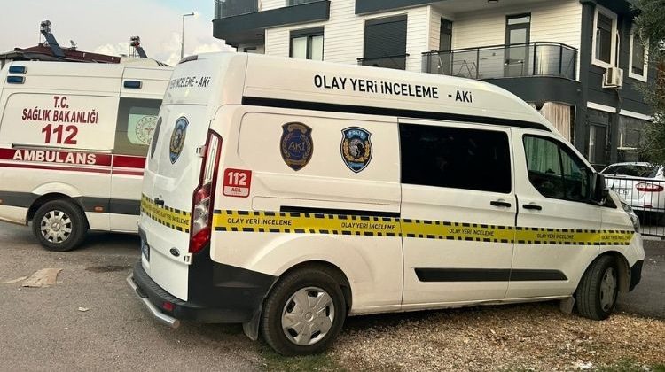 Polis Memurunun Ailesine Kıyımı