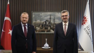 RT&Uuml;K Başkanı Mehmet Daniş, İletişim Başkanı Burhanettin Duran'ı Ziyaret Etti