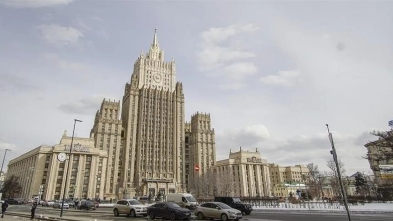 Rusya, Japonya'ya Yaptırım Uyguladı: 30 Kişiye Süresiz Giriş Yasağı Getirildi