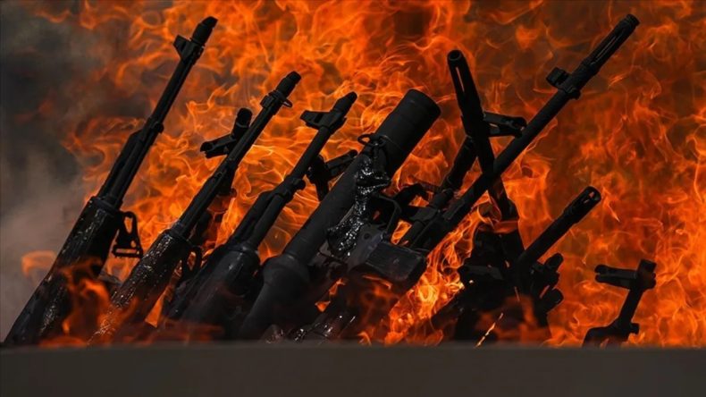 SABAH, Ter&ouml;rs&uuml;z T&uuml;rkiye İ&ccedil;in Yol Haritasını A&ccedil;ıkladı: 4 Adımda Silahsızlanma