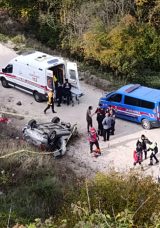 Sakarya'da Korkun&ccedil; Kaza: Anne Hayatını Kaybetti, Oğlu da Kurtarılamadı
