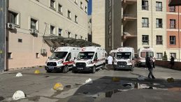 Sakarya&rsquo;da Kız &Ouml;ğrenci Zehirlenme Ş&uuml;phesi: 14 &Ouml;ğrenci Hastaneye Sevk Edildi