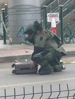 Sakarya’da Tren İstasyonunda Bomba Paniği: Şüpheli Çanta Fünye ile Patlatıldı!