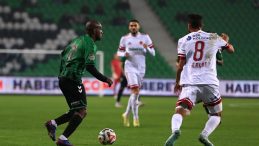 Sakaryaspor – &Uuml;mraniyespor Ma&ccedil;ında Beraberlik Hakim Oldu!