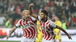 Samsunspor, Eyüpspor'u Saha Vayazdirisiyla Yenmeyi Başardı!