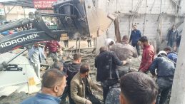 Şanlıurfa'da İnşaat &Ccedil;&ouml;kmesi: 5 İş&ccedil;i G&ouml;&ccedil;&uuml;k Altında Kaldı!